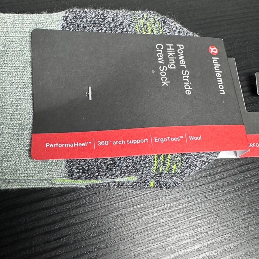 Lululemon Men's Power Stride Hiking Crew Socks NWT Size L (Black/Yellow) - Picture 5 of 11